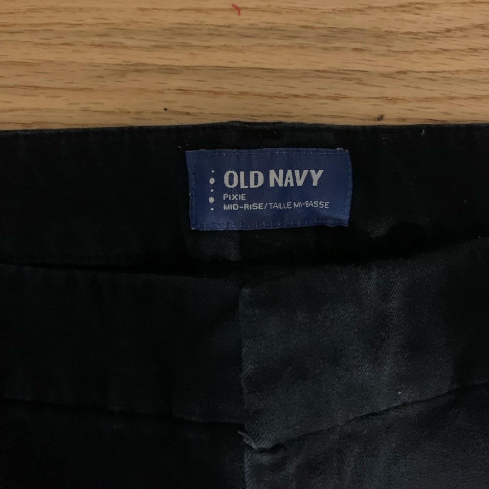 Old Navy Black Pixie Pants Worn Twice. Euc - image 6